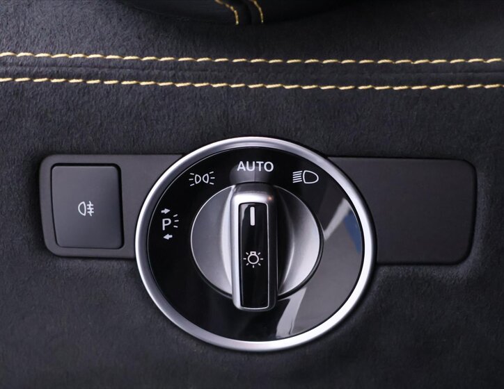 Mercedes-Benz AMG GT Kupé 4,0 l 430 kw