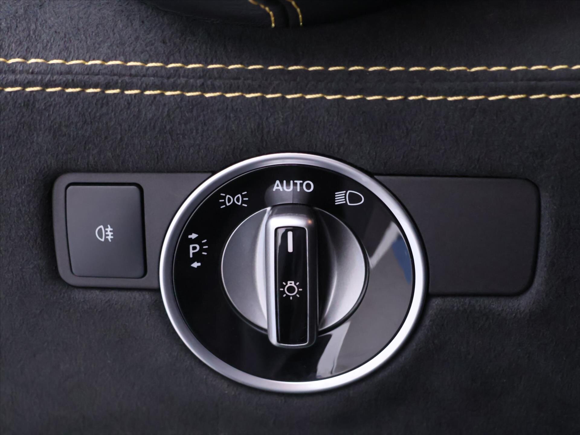 Mercedes-Benz AMG GT Kupé 4,0 l 430 kw