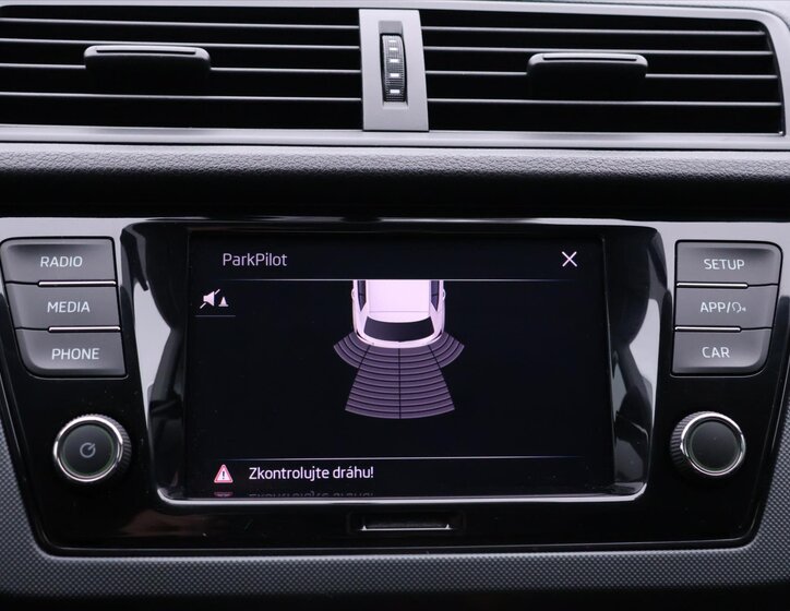 Škoda Fabia Hatchback 999,0 70 kw