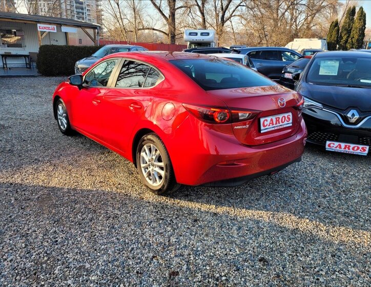 Mazda 3 Sedan / Limuzína 2,0 l 88 kw