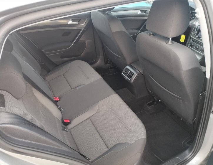 Volkswagen Golf Hatchback 1,4 l 90 kw