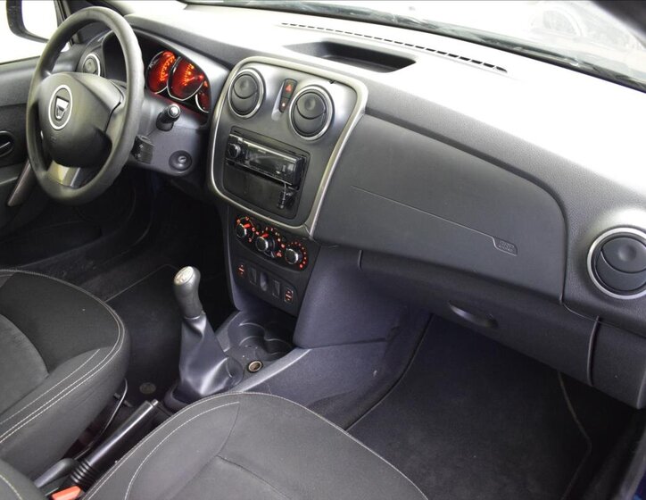 Dacia Logan Kombi 898,0 66 kw