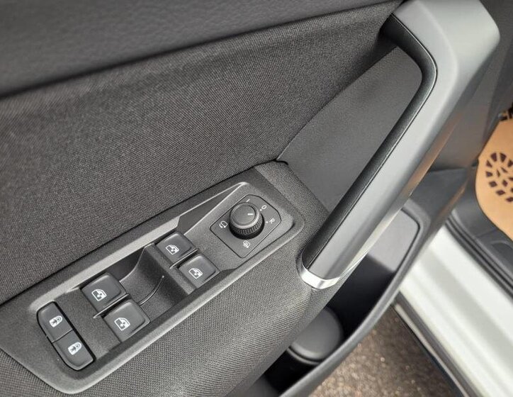 Volkswagen Touran MPV 2,0 l 90 kw