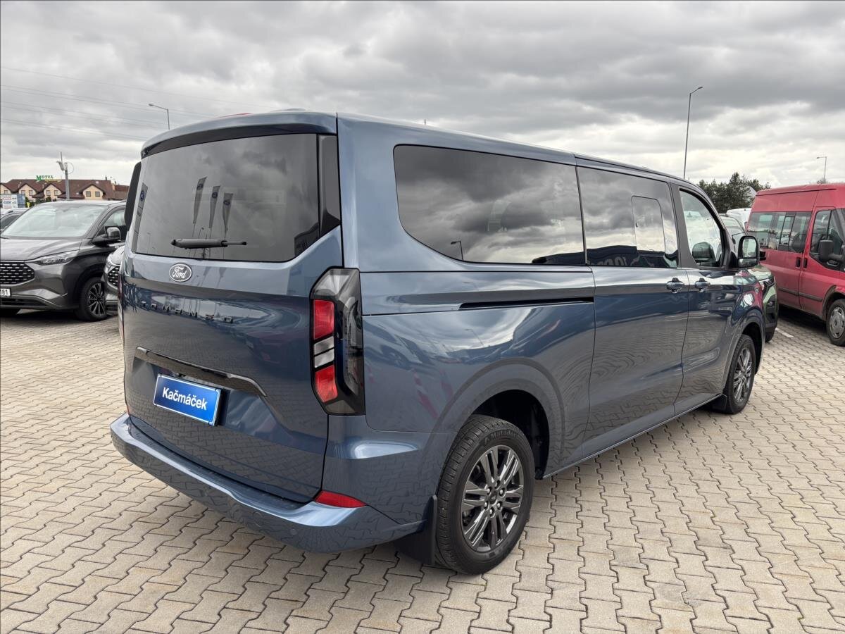 Ford Tourneo Custom Kombi 2,0 l 125 kw