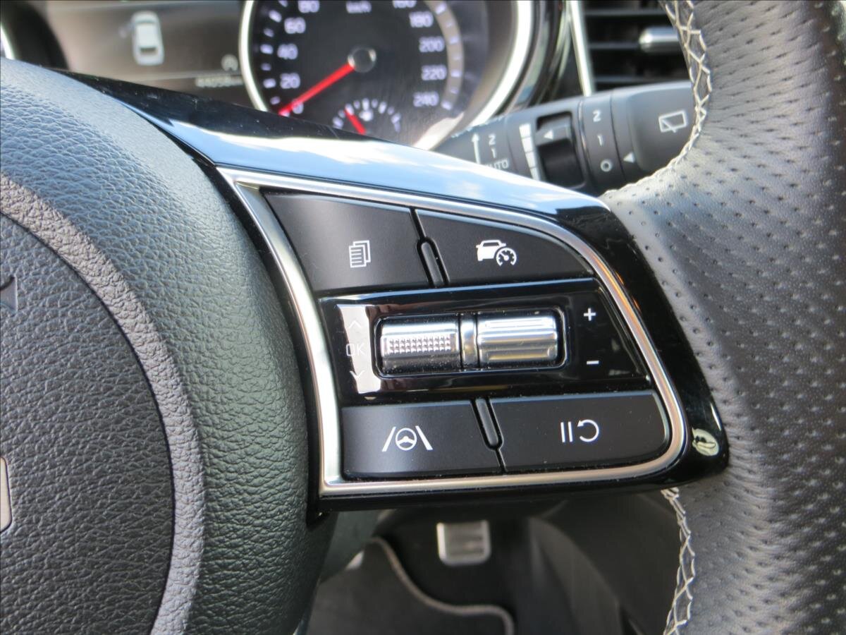 KIA ProCeed Kombi 1,5 l 117 kw