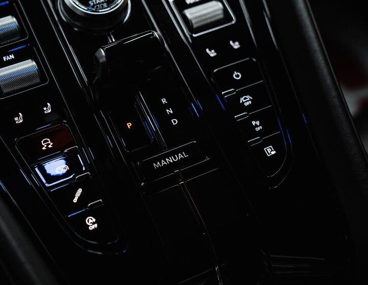 Aston Martin Ostatní 14