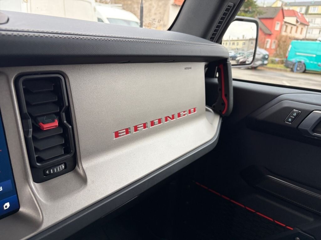 Ford Bronco SUV / Terénní 3,0 l 307 kw