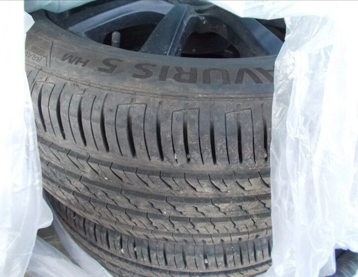 Volkswagen Tiguan SUV 2,0 l 103 kw