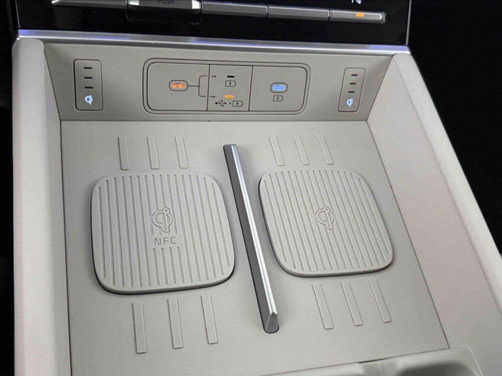 Hyundai Santa Fe SUV 1,6 l 158 kw