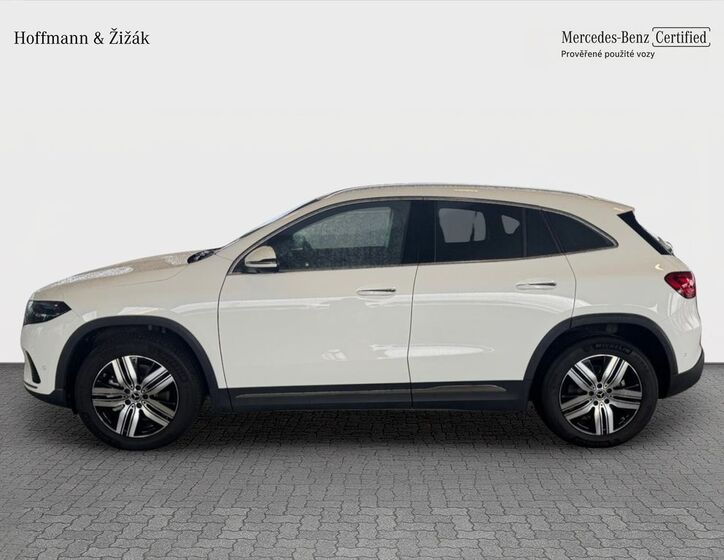 Mercedes-Benz EQA 8