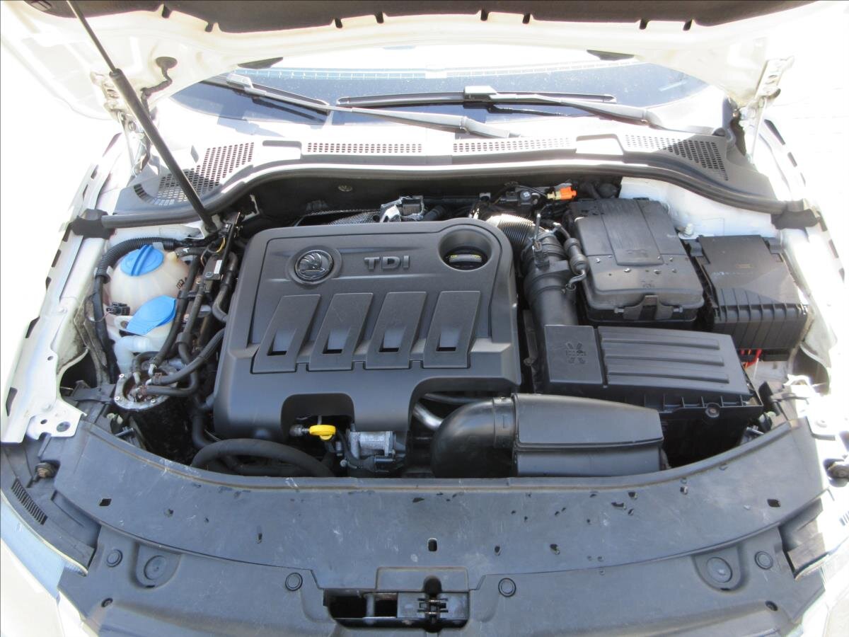 Škoda Superb Sedan / Limuzína 2,0 l 103 kw