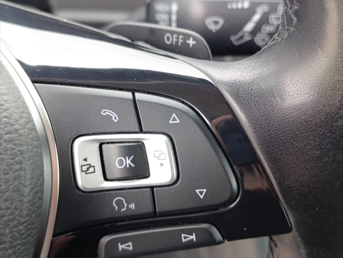 Volkswagen Touran MPV 2,0 l 110 kw