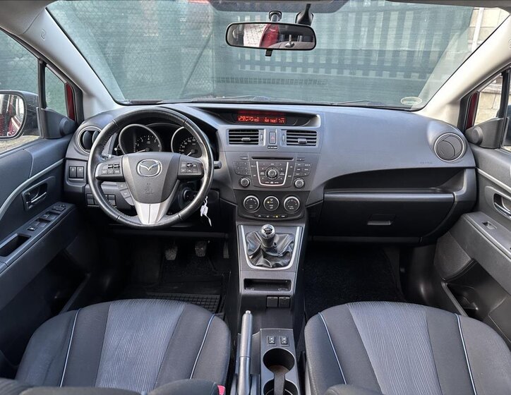 Mazda 5 15