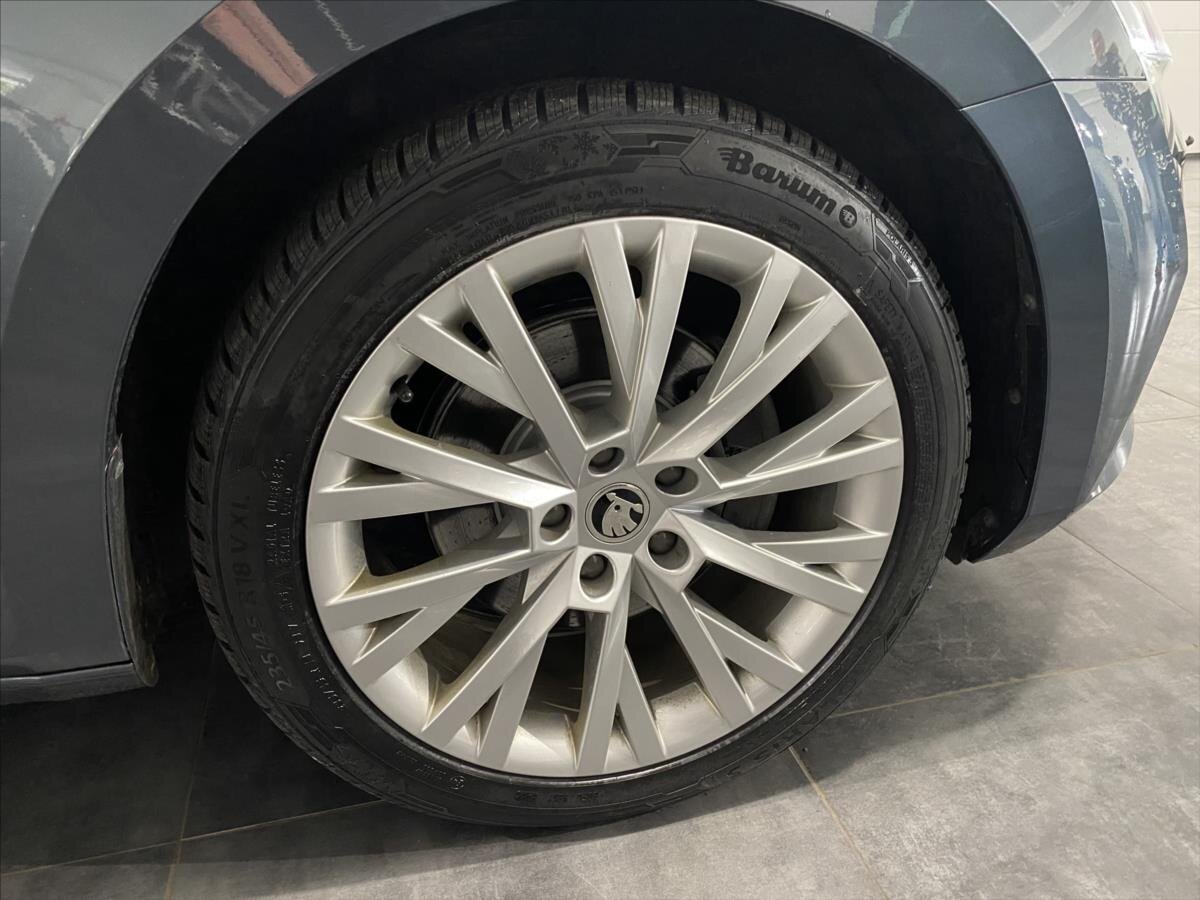 Škoda Superb Sedan 1,4 l 115 kw