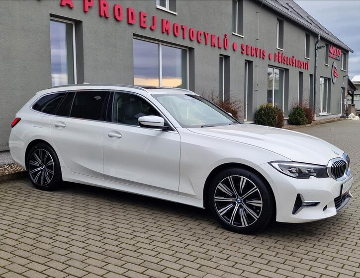 BMW Řada 3 Kombi 2,0 l 140 kw