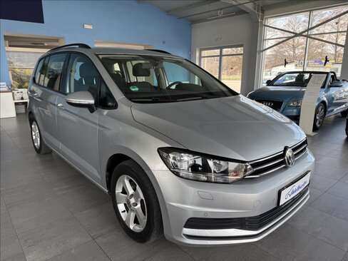 Volkswagen Touran Kombi 1,2 l 81 kw