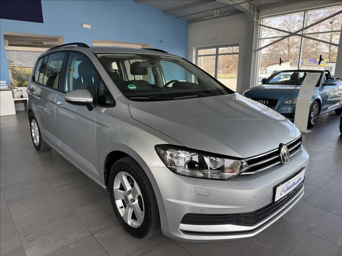Volkswagen Touran Kombi 1,2 l 81 kw