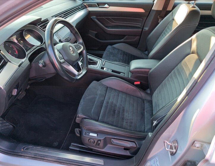 Volkswagen Passat Kombi 2,0 l 140 kw