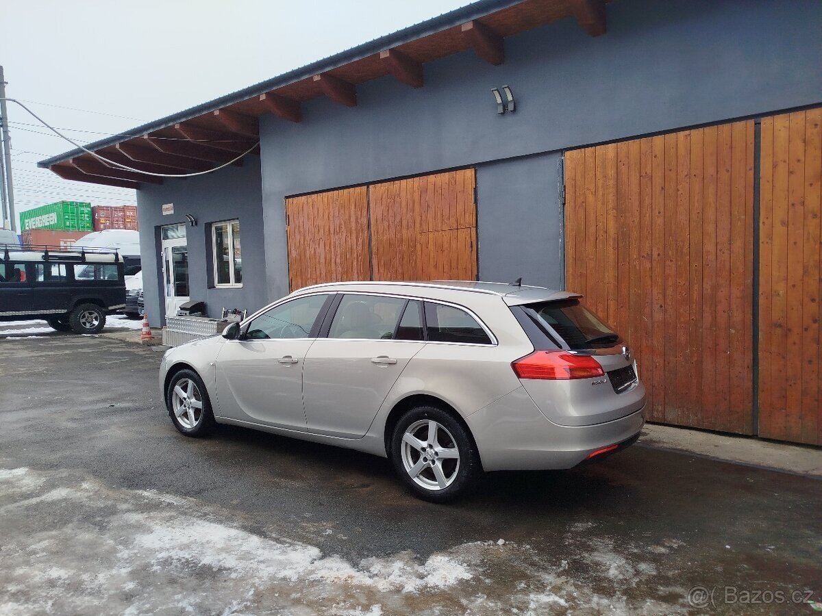 Opel Insignia Kombi 0,0 96 kw