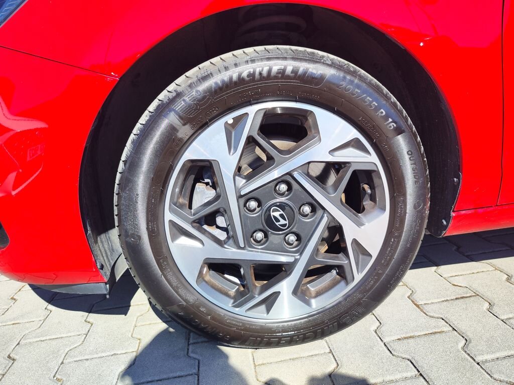 Hyundai i30 Kombi 998,0 74 kw