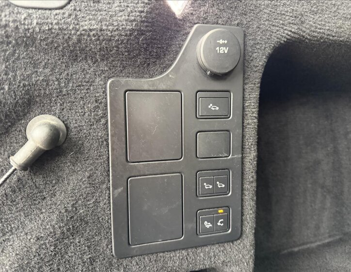 Land Rover Discovery SUV 3,0 l 190 kw