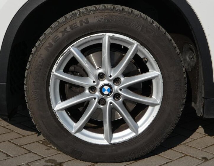 BMW X1 SUV / Terénní 1,5 l 103 kw