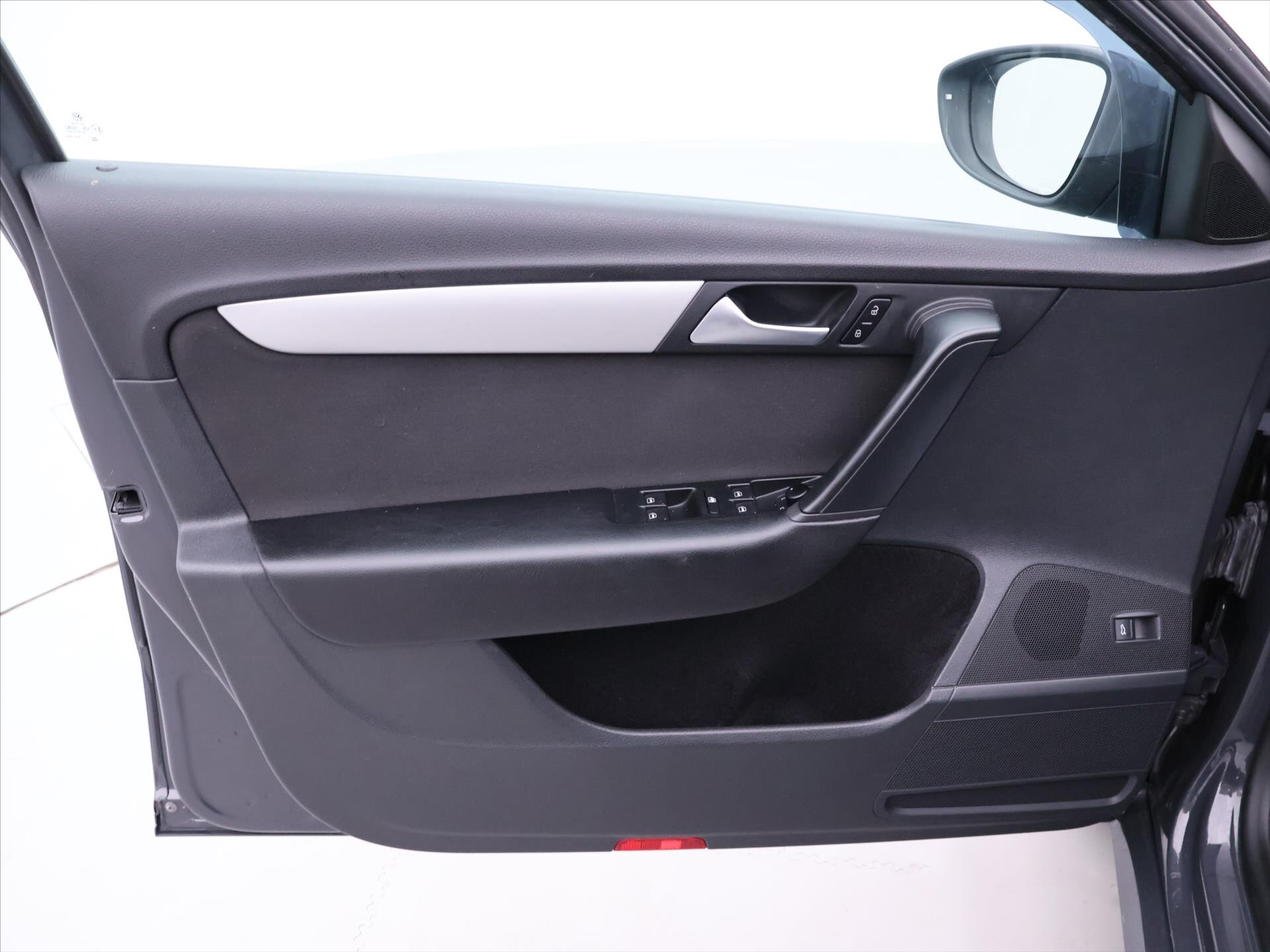 Volkswagen Passat Kombi 2,0 l 103 kw