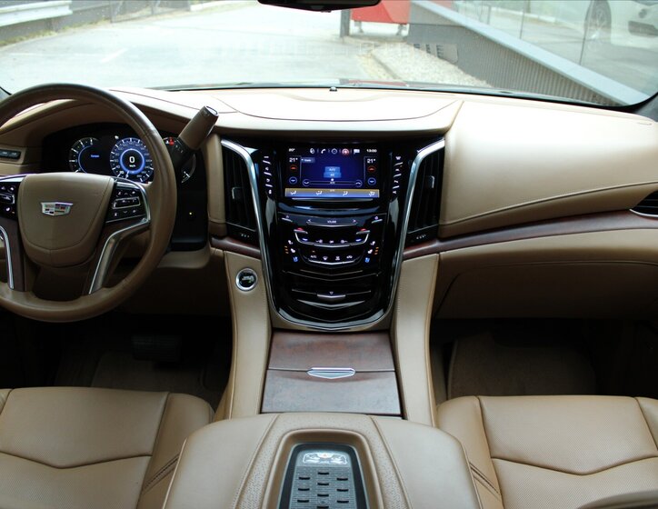 Cadillac Escalade Ostatní 6,2 l 313 kw