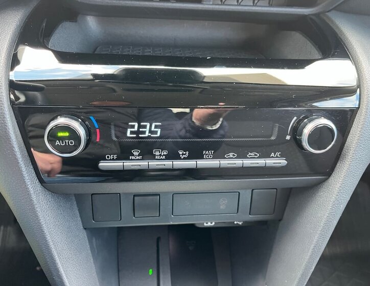 Toyota Yaris Cross SUV / Terénní 1,5 l 68 kw