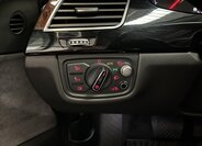 Audi A8 Sedan / Limuzína 3,0 l 190 kw
