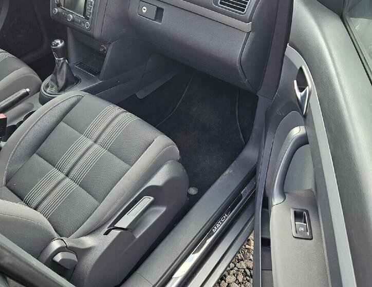 Volkswagen Touran VAN / Minibus 0,0 77 kw