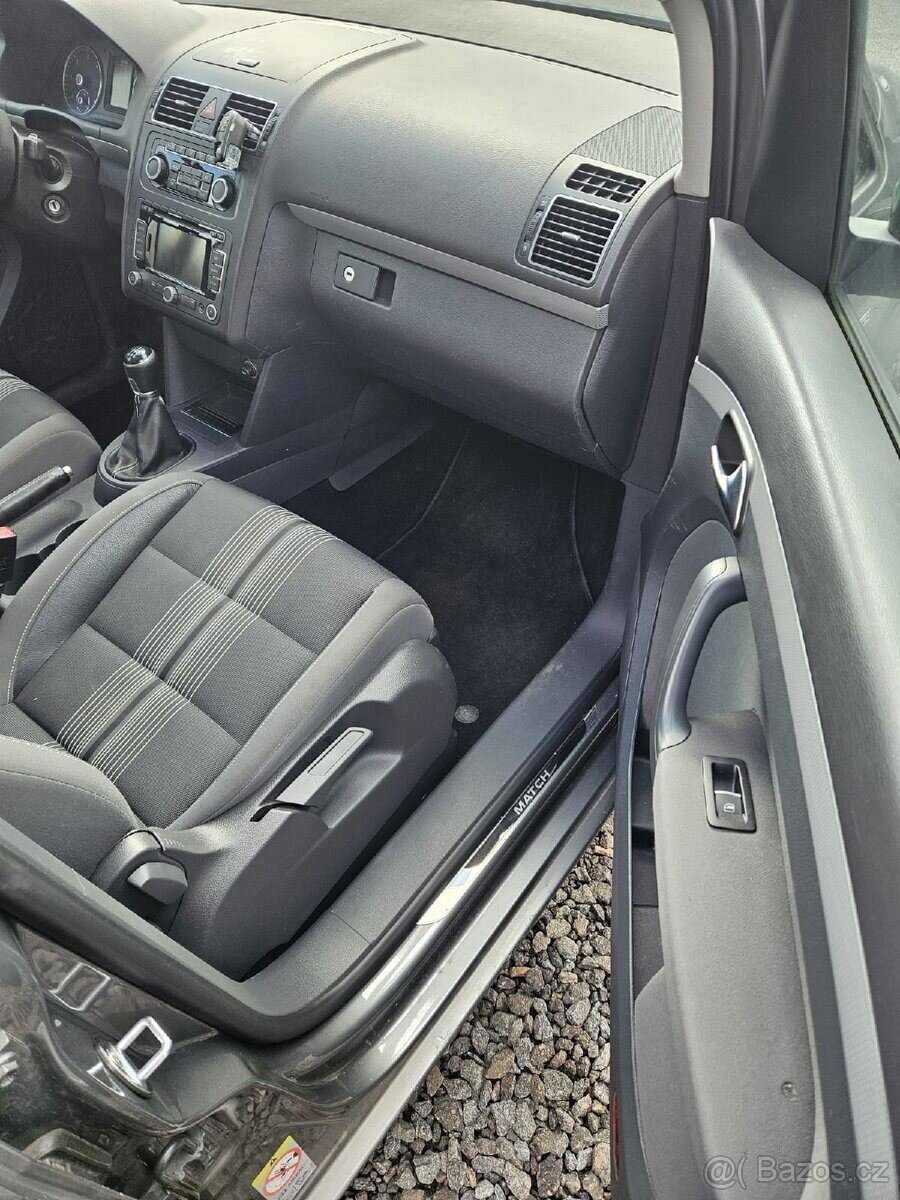 Volkswagen Touran VAN / Minibus 0,0 77 kw