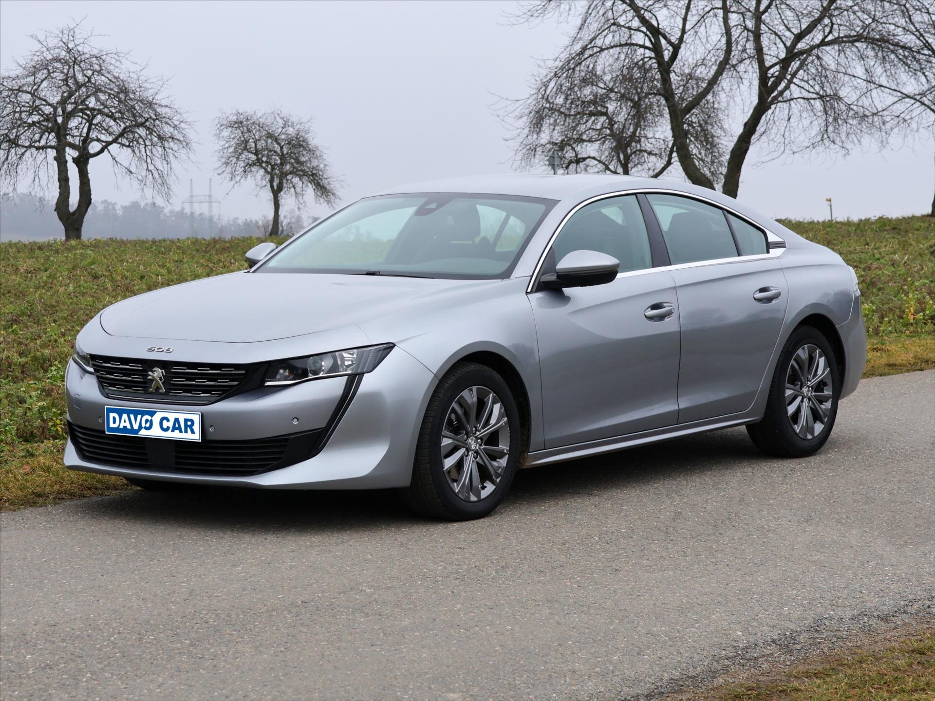 Peugeot 508 Liftback 1,6 l 133 kw