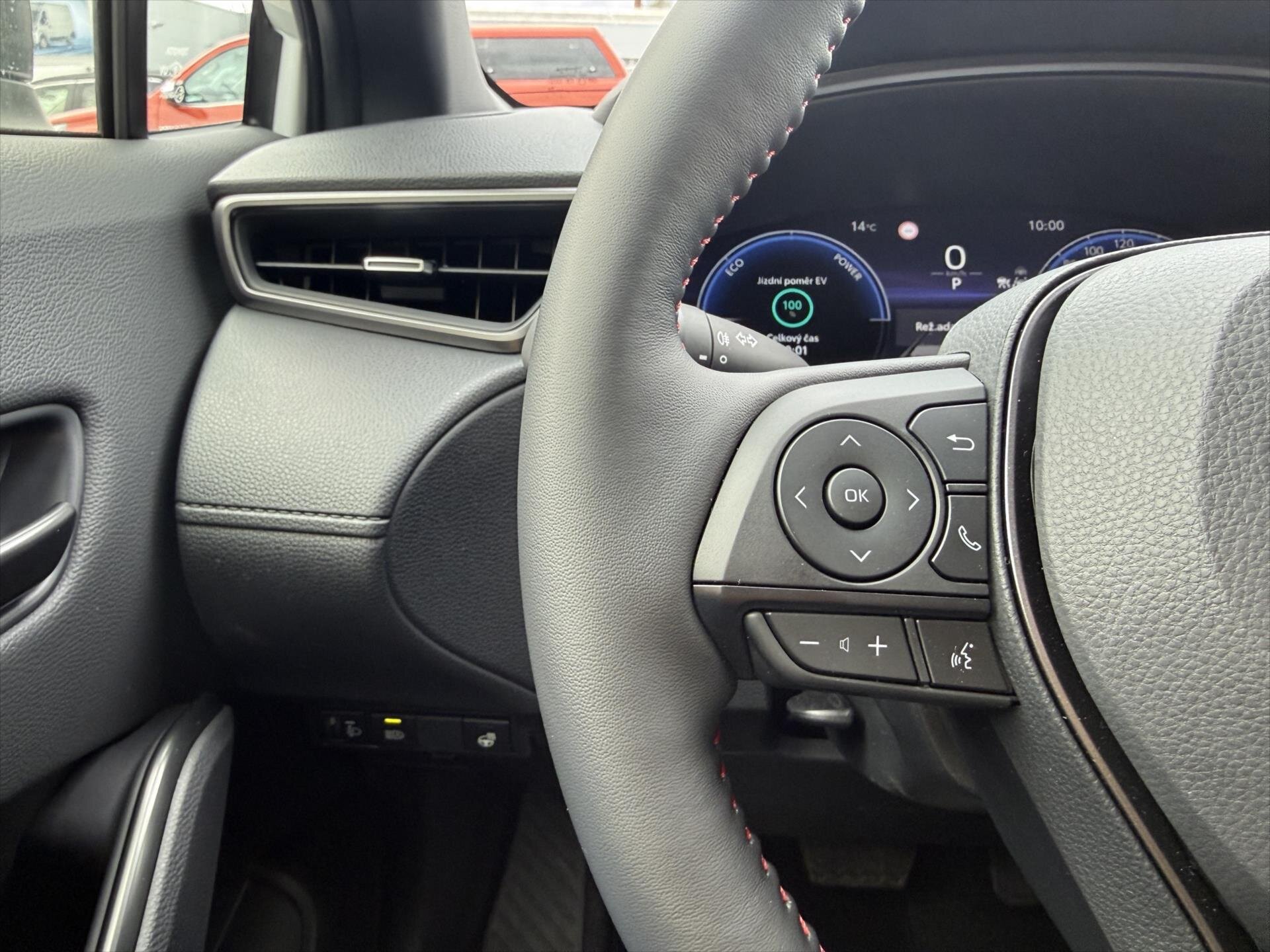 Toyota Corolla Cross SUV / Terénní 2,0 l 98 kw