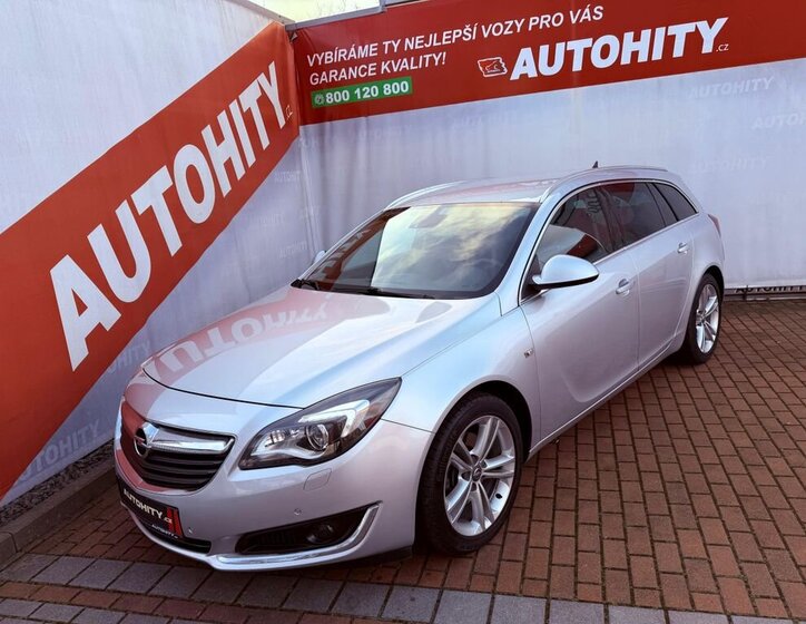 Opel Insignia 1