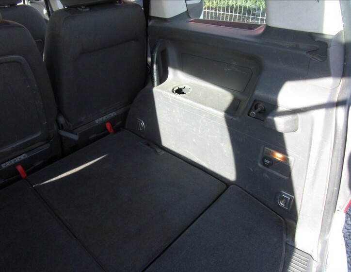 Volkswagen Touran 40