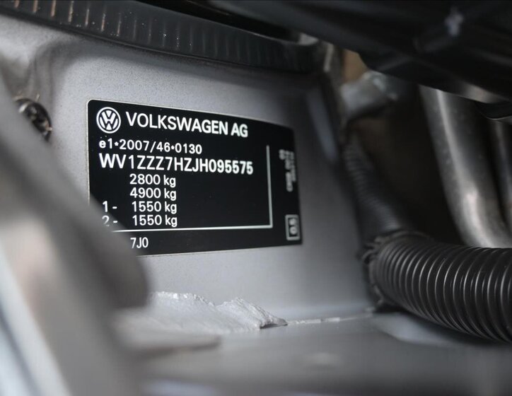 Volkswagen Transporter Skříň 2,0 l 75 kw