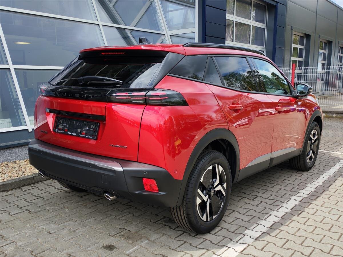 Peugeot 2008 SUV / Terénní 1,2 l 107 kw