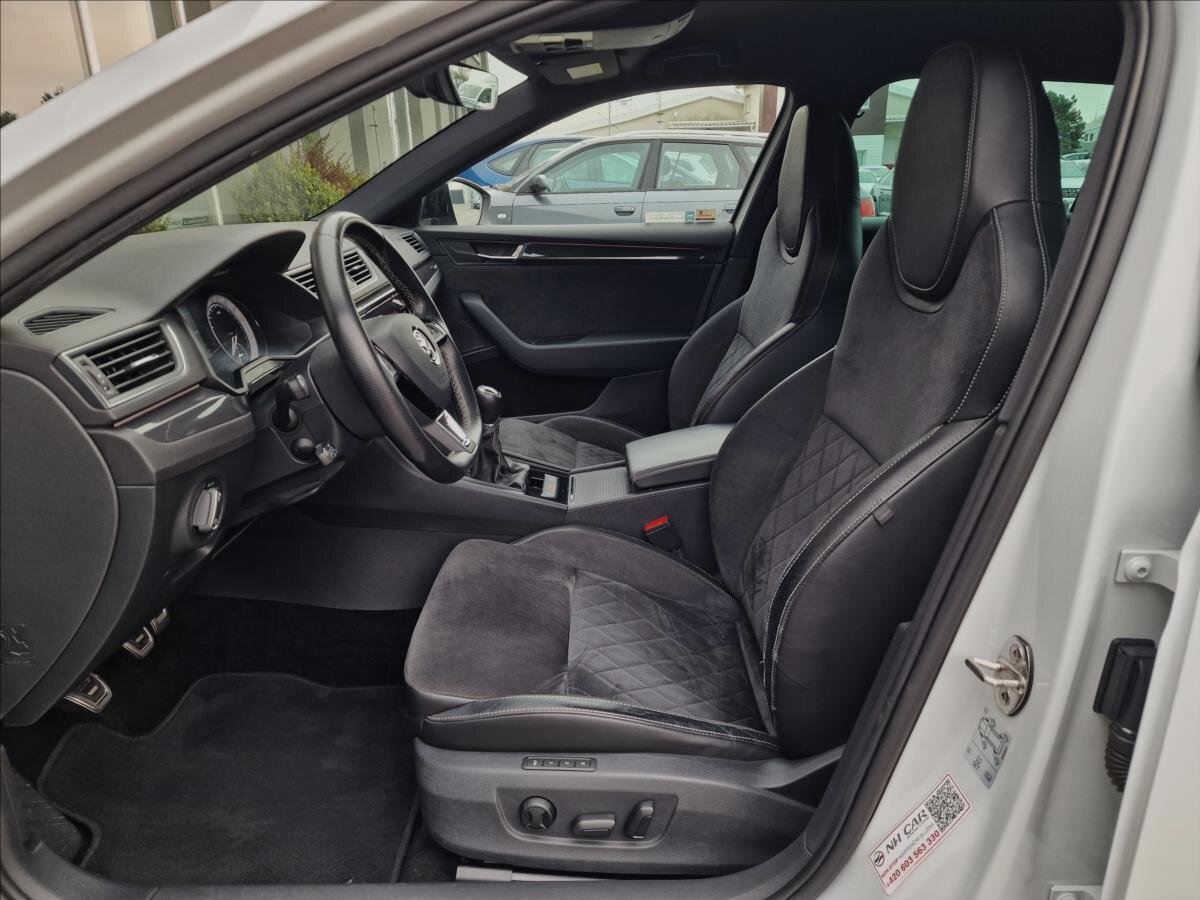 Škoda Superb Kombi 2,0 l 110 kw