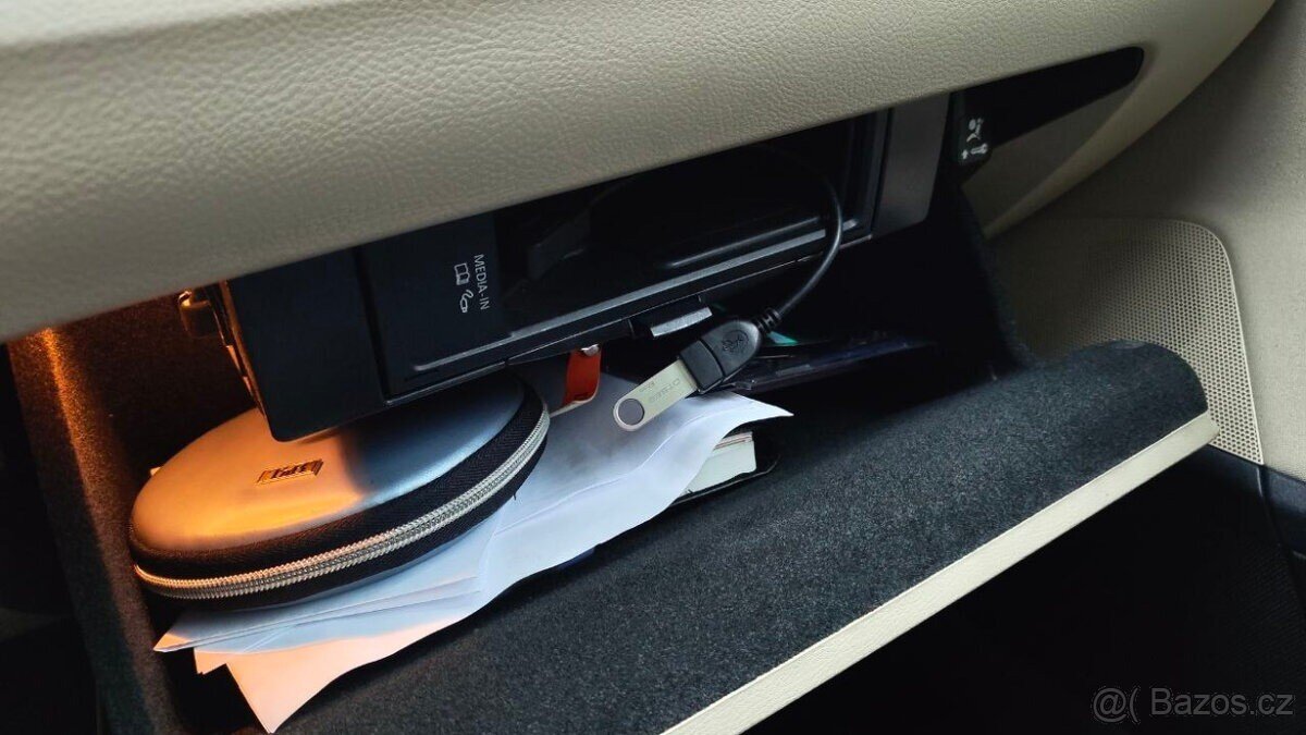 Volkswagen Passat Sedan / Limuzína 0,0 125 kw