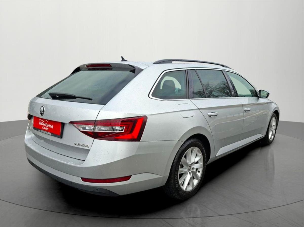 Škoda Superb Kombi 2,0 l 110 kw