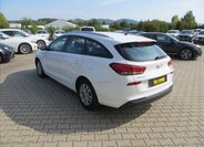 Hyundai i30 Kombi 1,6 l 85 kw