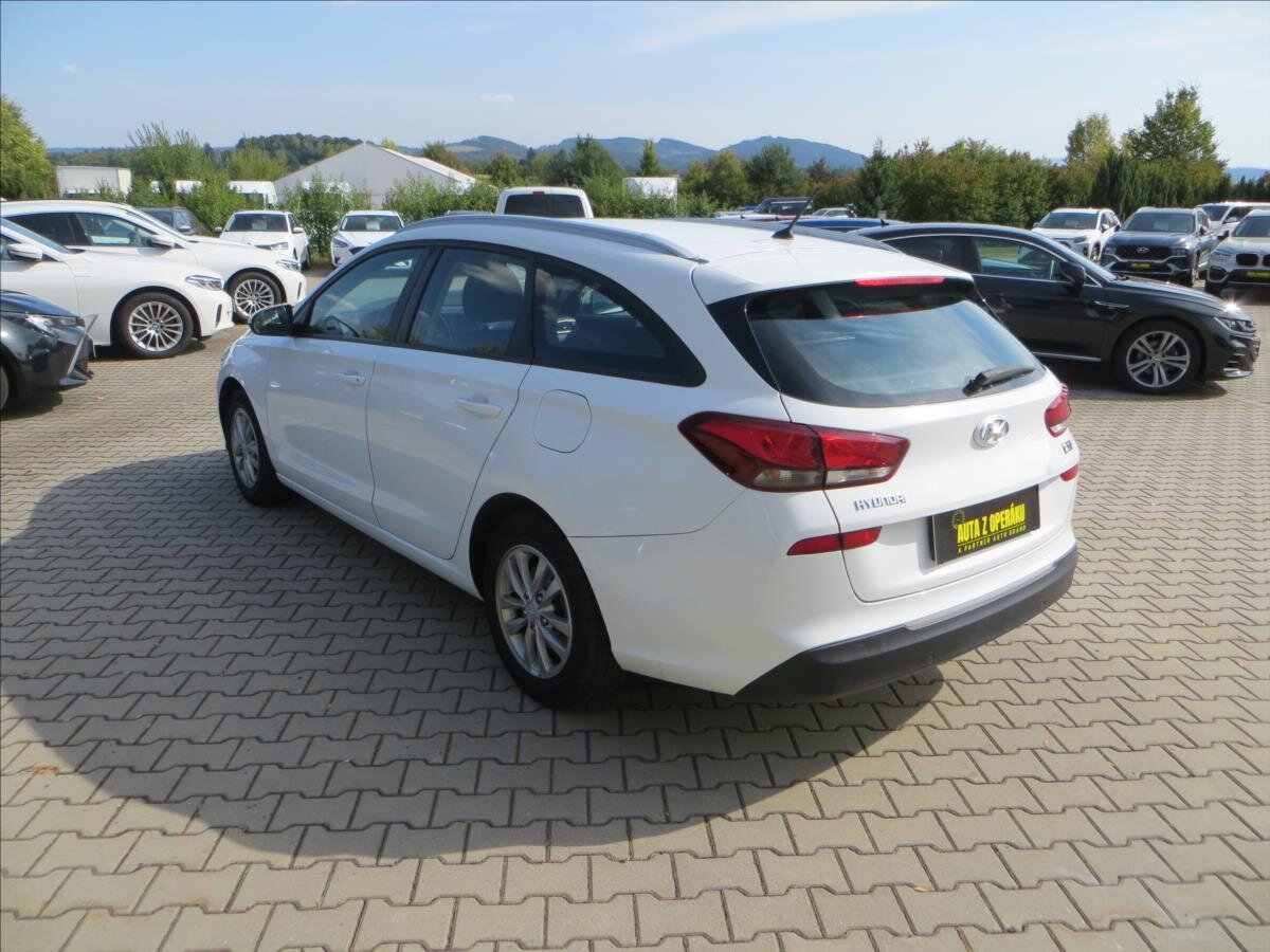 Hyundai i30 Kombi 1,6 l 85 kw