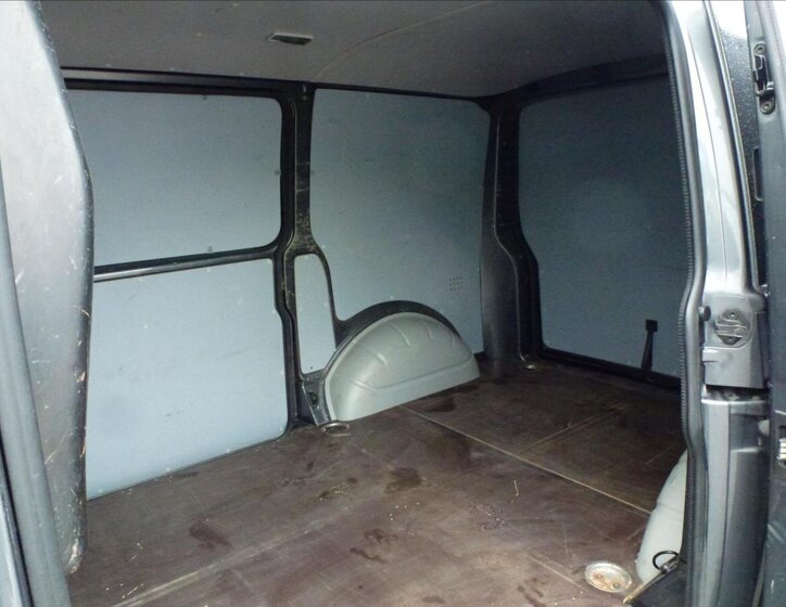 Volkswagen Transporter 19