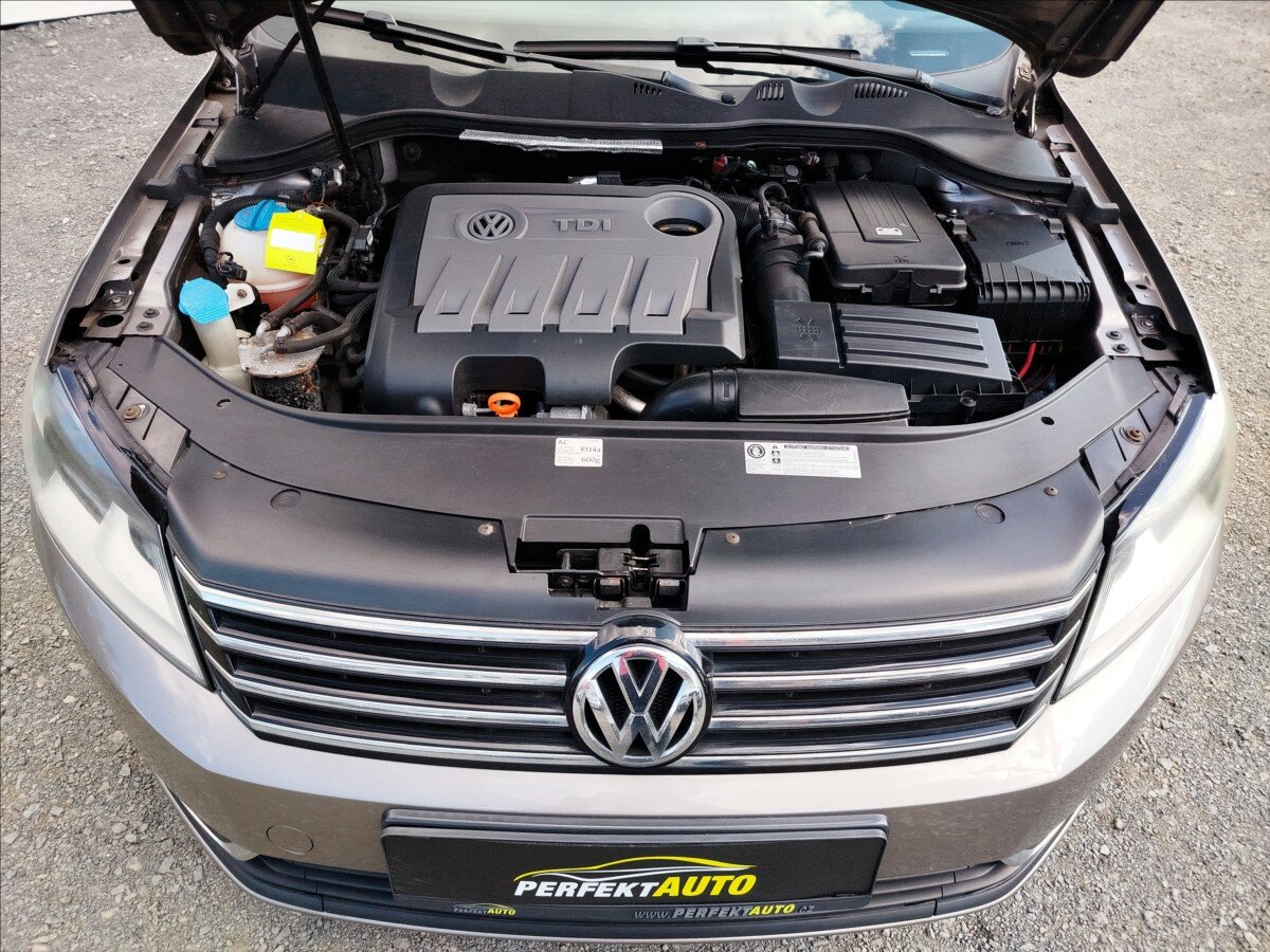 Volkswagen Passat Kombi 2,0 l 103 kw