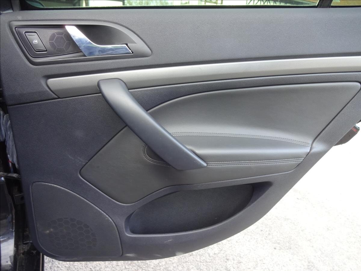 Škoda Octavia Kombi 2,0 l 103 kw