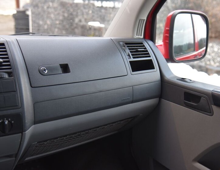 Volkswagen Transporter 27