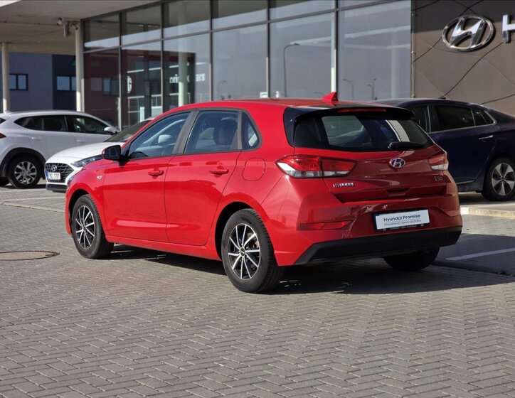 Hyundai i30 Hatchback 1,5 l 80 kw