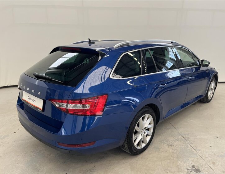 Škoda Superb Kombi 2,0 l 110 kw