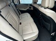 BMW X5 Kombi 3,0 l 180 kw